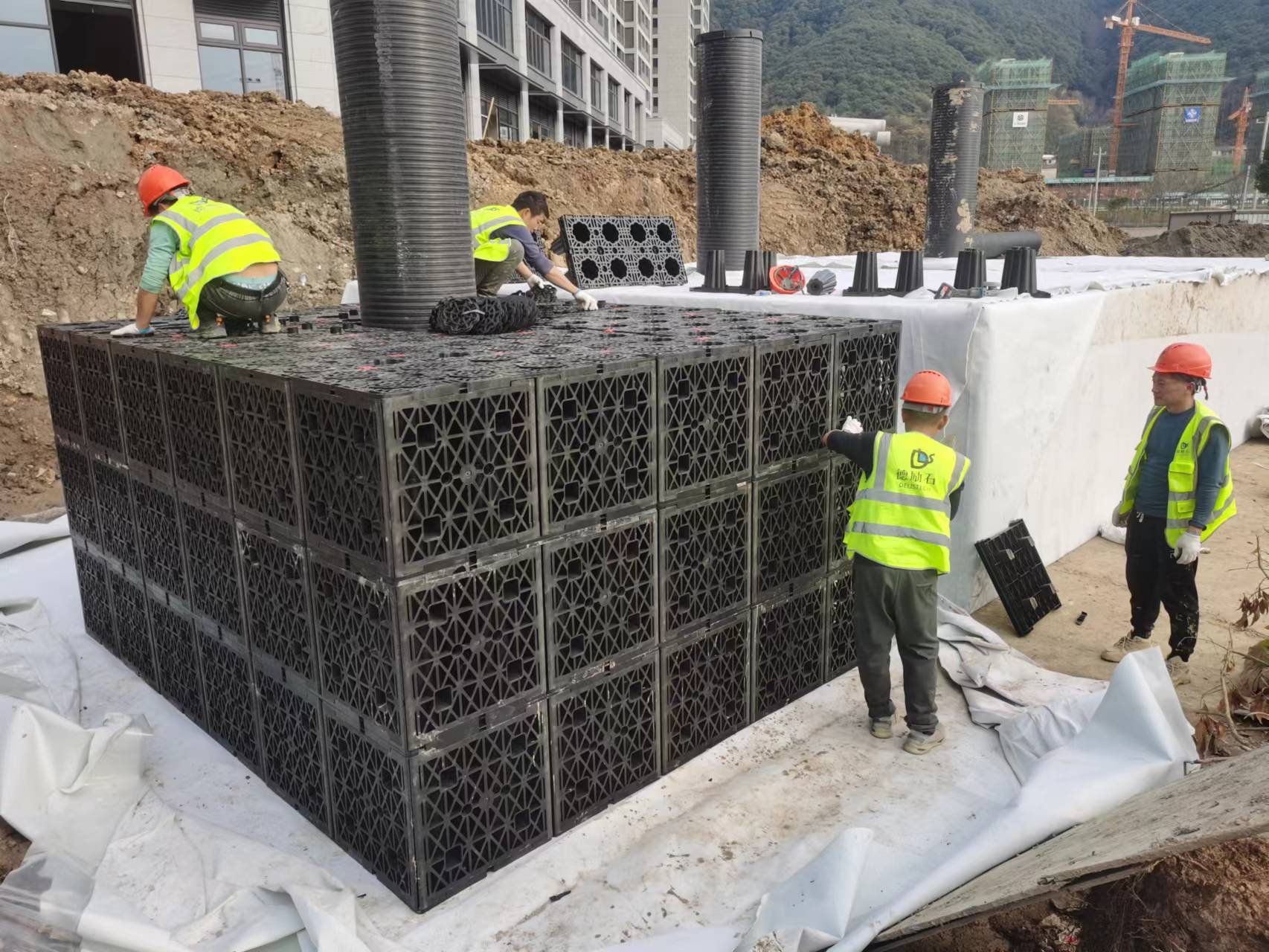 1677200282507405.jpg 4.jpg